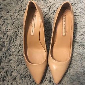 Nude DVF olee heels